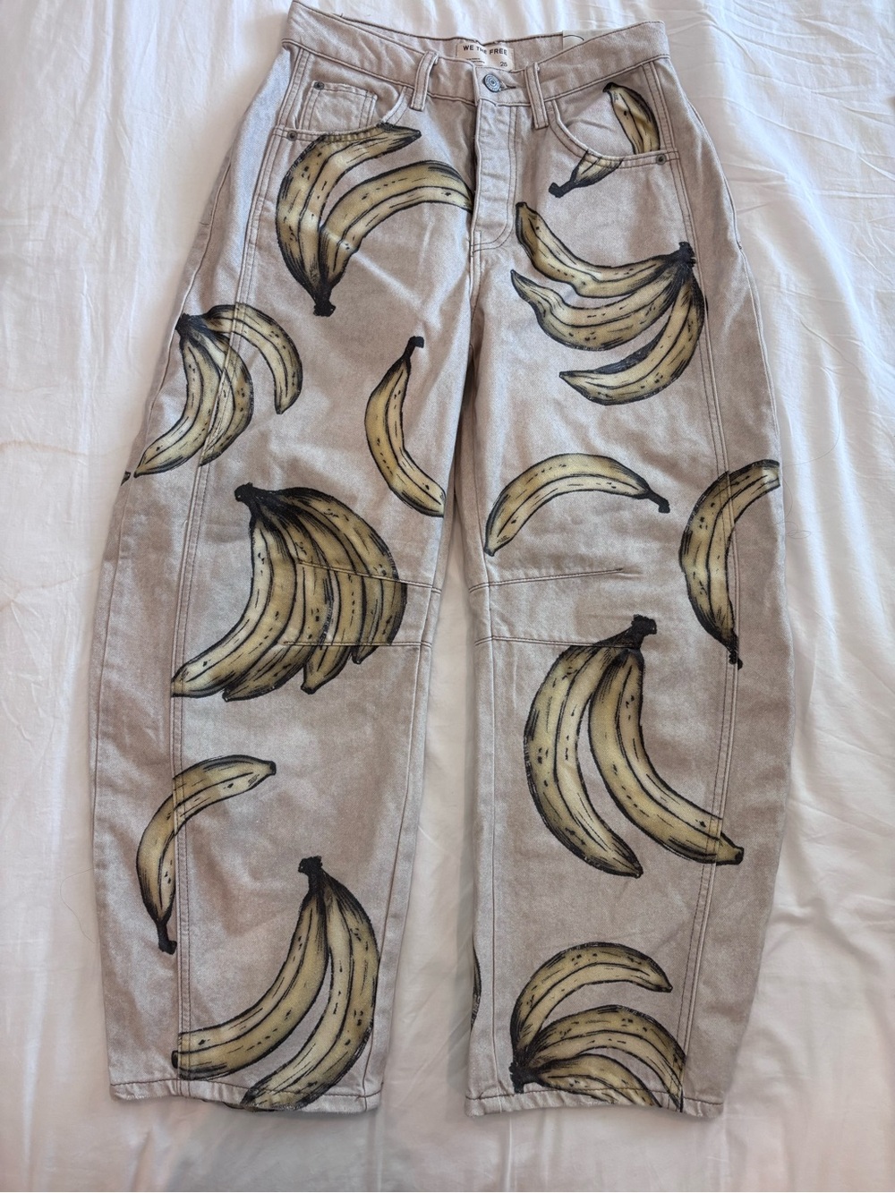 NWT We The Free | Good Luck Printed Barrel Jeans | Go Bananas | Size 25 - Picture 7 of 10